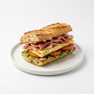 Sándwich Serrano