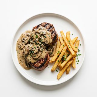 Solomillo con Salsa Champiñones