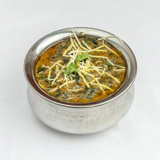 Saag Paneer (Espinacas Con Queso)