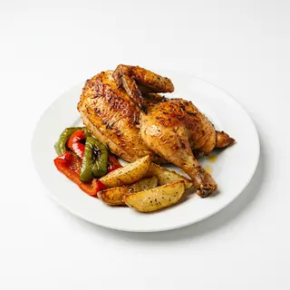 1/2 Pollo Con Patatas Y Pimientos