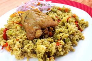 Riso con cosce di pollo
