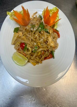 Especial De Pho Salteado炒河粉