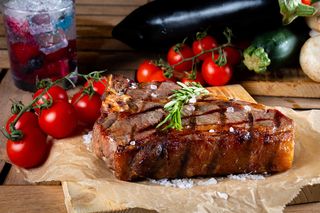 Plato De Chuletón De Ternera