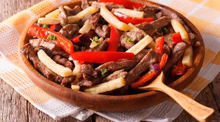 Lomo Saltado Tierra Nativa