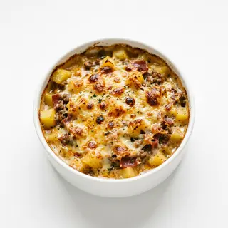 Olla De Patatas Salteadas Y Carne Picada