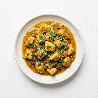 CHICKEN CURRY
