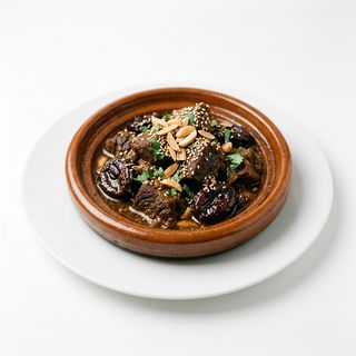 Carne De Ternera Con Ciruelas