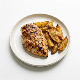 Filete De Pollo A La Plancha Con Patatas
