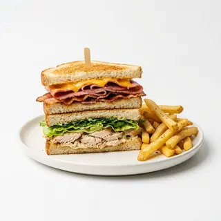 Sándwich Sándwich Triple