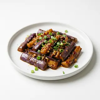 Berenjena larga china salteada al estilo Yuxiang