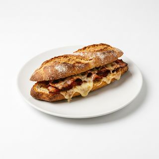 Bocadillo Bacon Y Queso