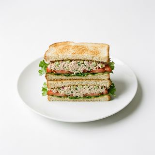 Sándwich De Atún