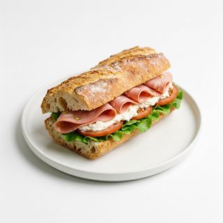 Bocadillo Bologna