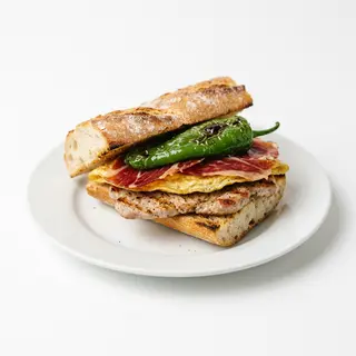 Bocadillo De Serranito