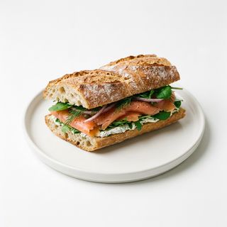 Sandwich cu somon