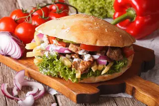Kebab Con Patatas Dentro