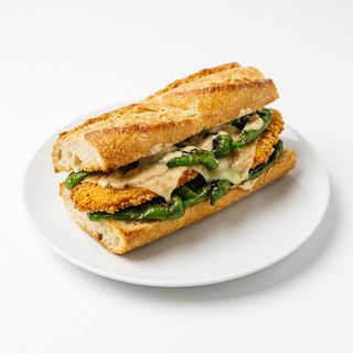 Bocadillo De Serranito De Lomo + Salsa