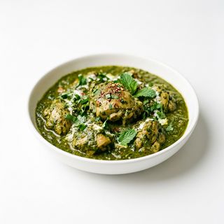Hariyali Chicken curry