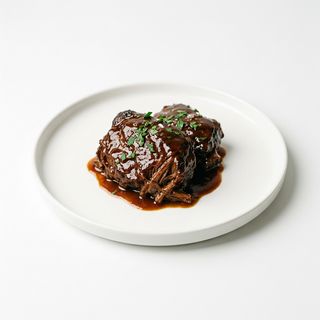 Carrillada De Cerdo Ibérico En Salsa