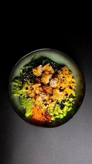 Poke De Langostinos En Tempura
