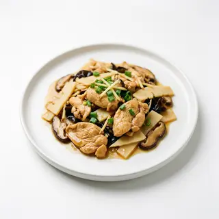 P4. Pollo Con Bambú Y Setas