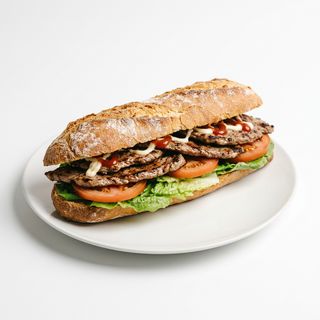 Bocadillo De Ternera