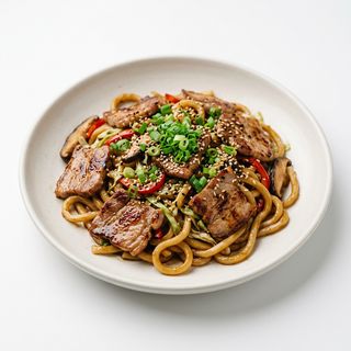 Ryż / Makaron / Udon z wieprzowiną