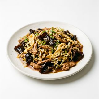 Cerdo con champiñones mushu