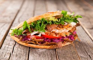 Kebab En Pan Durum O Pan Pita