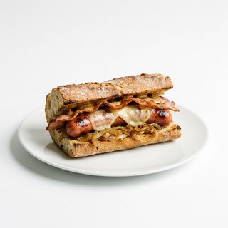 Bocadillo De Homer + Salsa