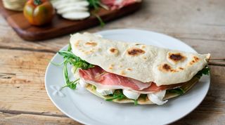 Jamón Serrano Y Rúcula