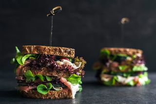 Sándwich Vegetal De Jamón Serrano