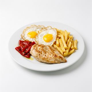 Pechuga De Pollo Con 2 Huevos Y Patatas