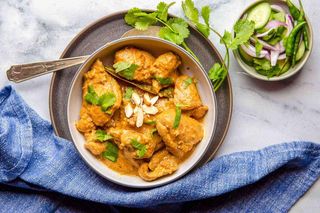 Chicken korma + 2 naan