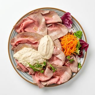Girello di Vitello Tonnato all"Antica Maniera con Patate Arrosto