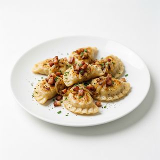 Pierogi chłopskie z boczkiem