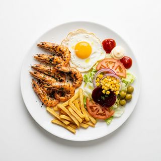 Plato Combinado De Gambas (6 Uds.) Con Huevo