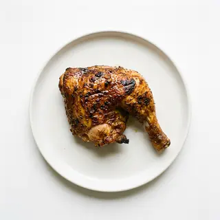 Cuarto De Pollo A La Brasa