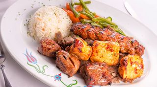 Plato Combinado De Kebab (Parrilla)
