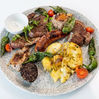 Parrillada De Carne