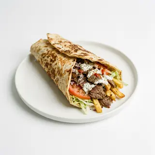 Dönner Kebab De Ternera Con Patatas Fritas Dentro