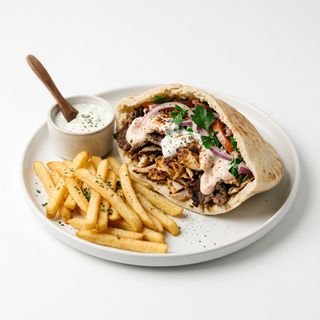Pan De Pita Solo Carne Con Patatas