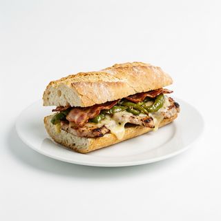 B1 Bocadillo DE Lomo Con Queso