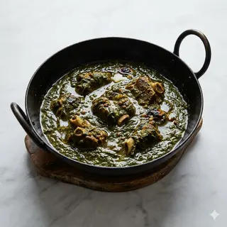CORDERO CON ESPINACAS (LAMB SAAG) 