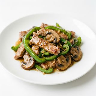 Cerdo Con Pimiento Verde O Champiñones