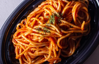 Pasta Nápoles Con Salsa De Tomate