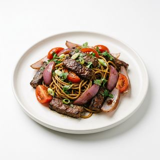 Espagueti Salteado De Carne