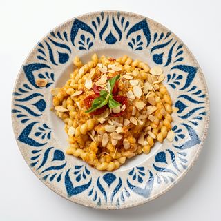 Busiate con pesto alla trapanese