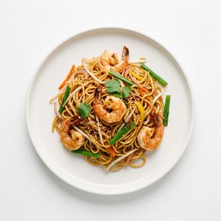 Tallarines Fritos Con Gambas