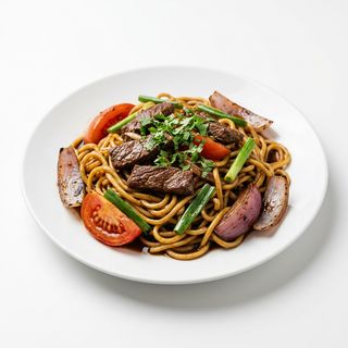 Tallarín Saltado Criollo